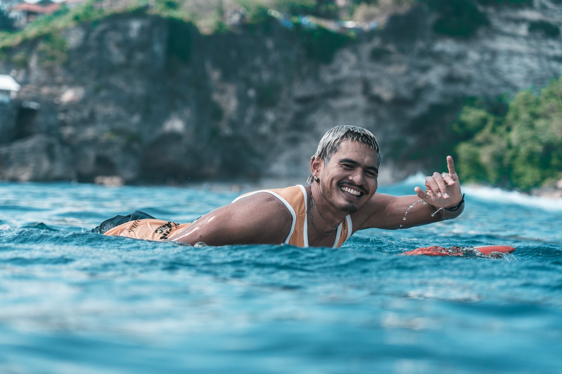 Single Fin collab — frame 12