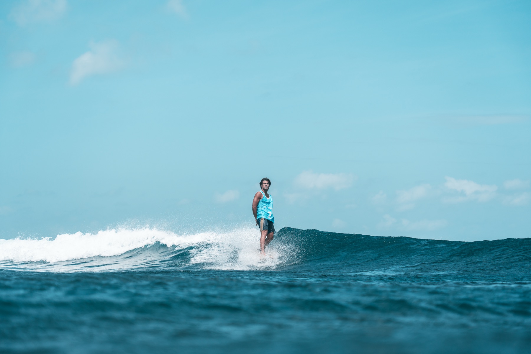Single Fin collab — frame 13