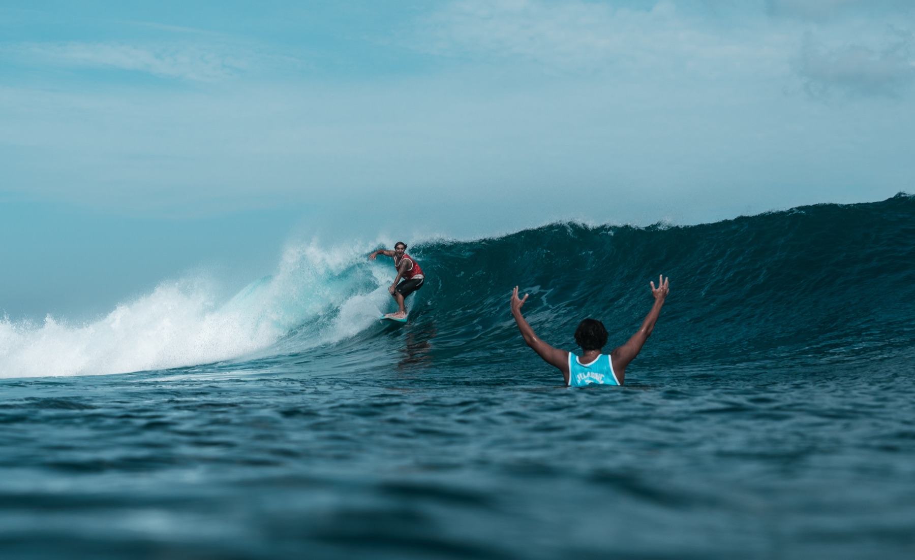 Single Fin collab — frame 23