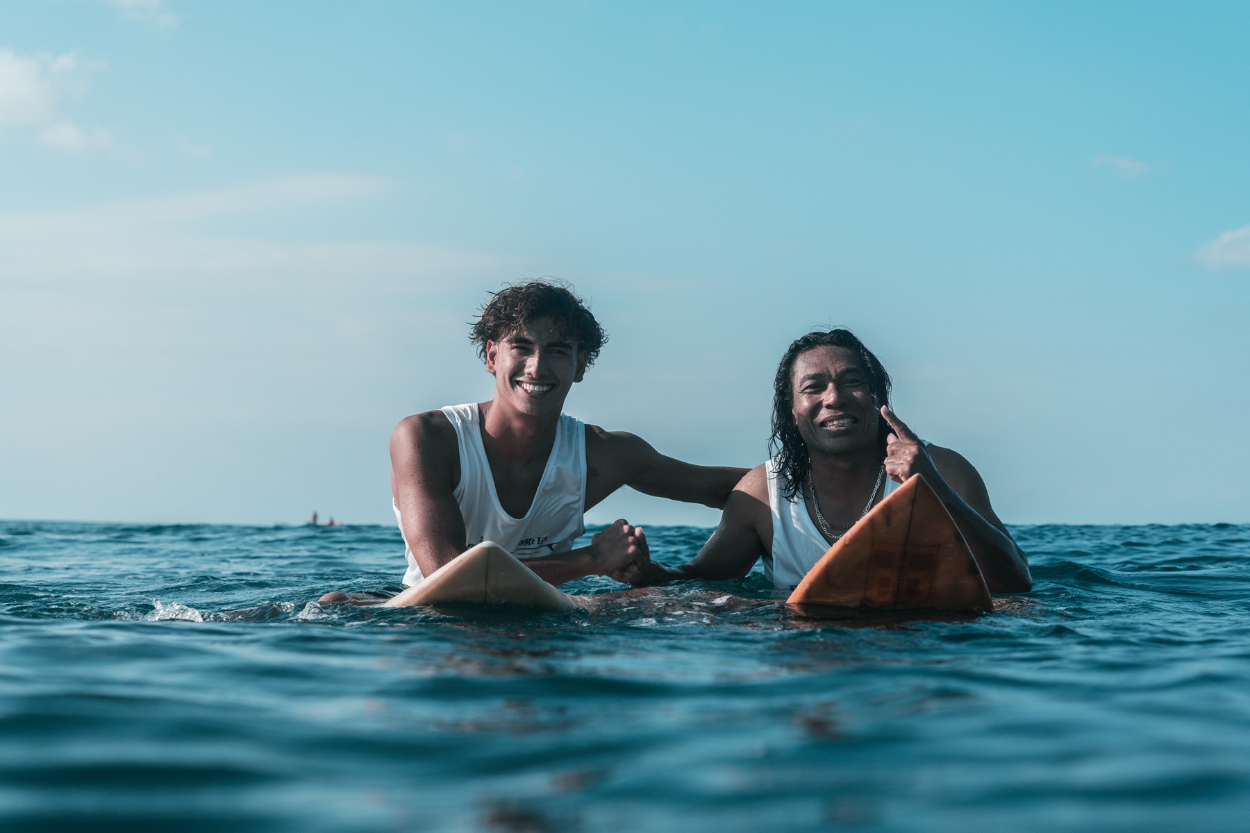 Single Fin collab — frame 28